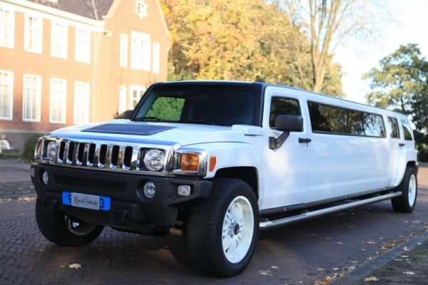 Hummer limousine